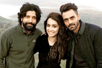 Farhan, Shraddha and Arjun on the sets of 'Rock On 2'