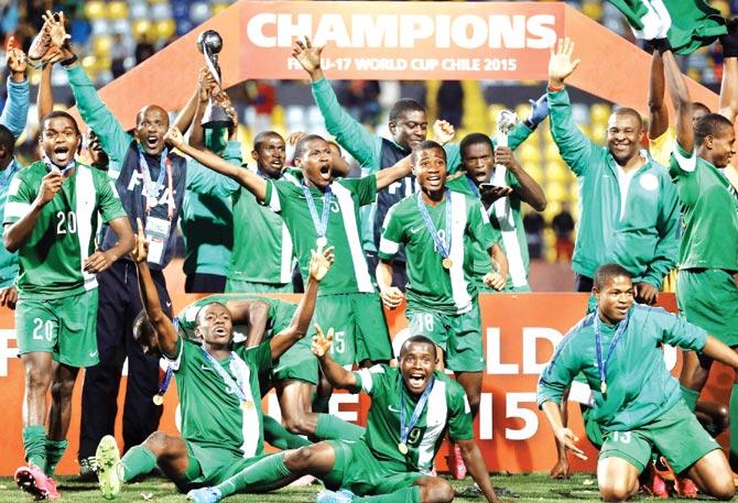 Nigerian players celebrate their FIFA U-17 World Cup win at Vina del Mar in Chile yesterday