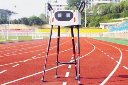 Robot walks 134 km to set Guinness record