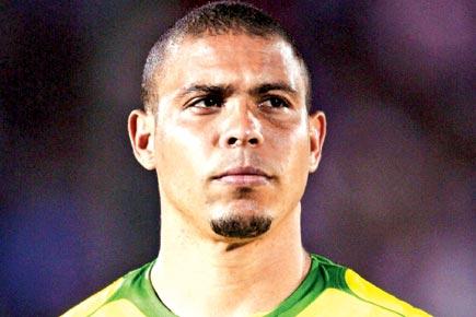 Brazilian football star Ronaldo to visit India for next ISL