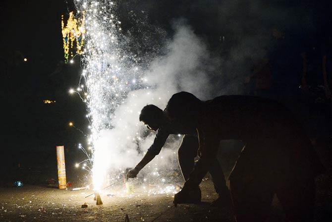 Eight out of every 10 burn cases were caused by ‘anar’ firecrackers