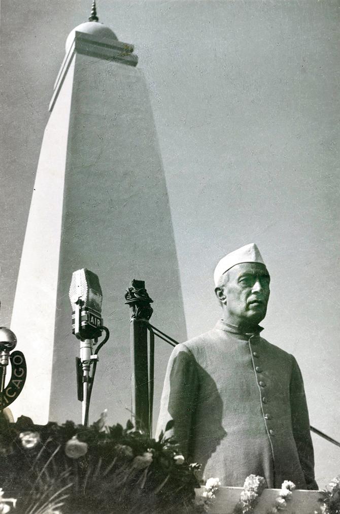 Jawaharlal Nehru at Gandhi Ghat. PICs courtesy/ Habib Rahman