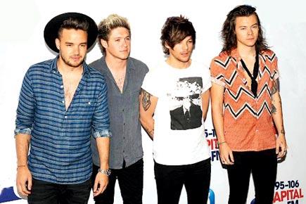 One Direction pays tribute to Paris attack victims 
