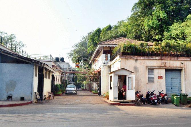 The bungalow belonging to the Hydraulic Engineering department of the BMC at Malabar Hill, which might soon house the Mayor. 