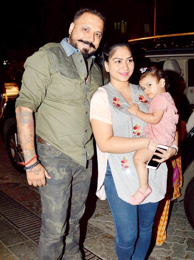 Bunty Walia with wife Vanessa Parmar and daughter Airah