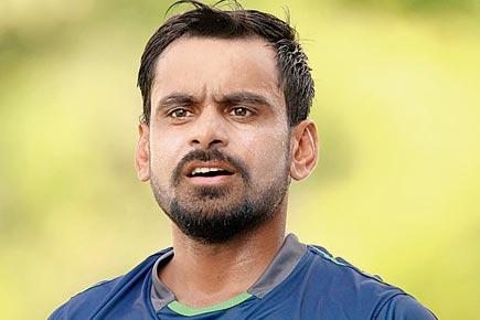 Muhammad Hafeez refuses lucrative BPL offer due to Aamir's presence