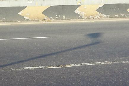 Cracks in road to Bandra-Worli Sea Link pose accident threat to two-wheelers