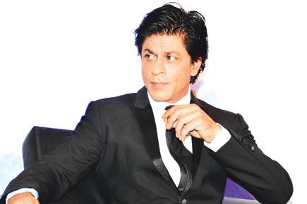 SRK explains the broken plane in 'Gerua' song