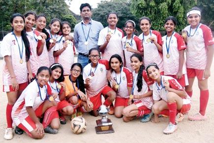 AVM girls crowned U-14 champions
