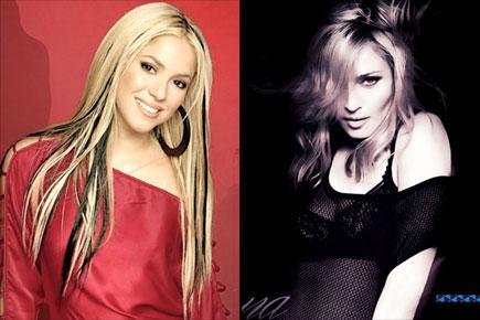 Shakira hooks up with Madonna at Barcelona concert
