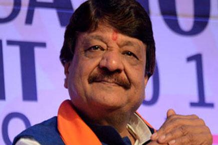 BJP leader Vijayvargiya in fresh controversy, compares Shatrughan Sinha to a dog