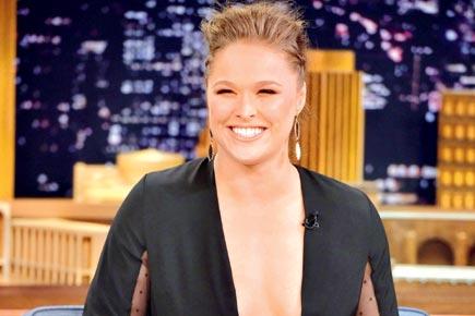 Mixed martial arts champ dishes out sex tips