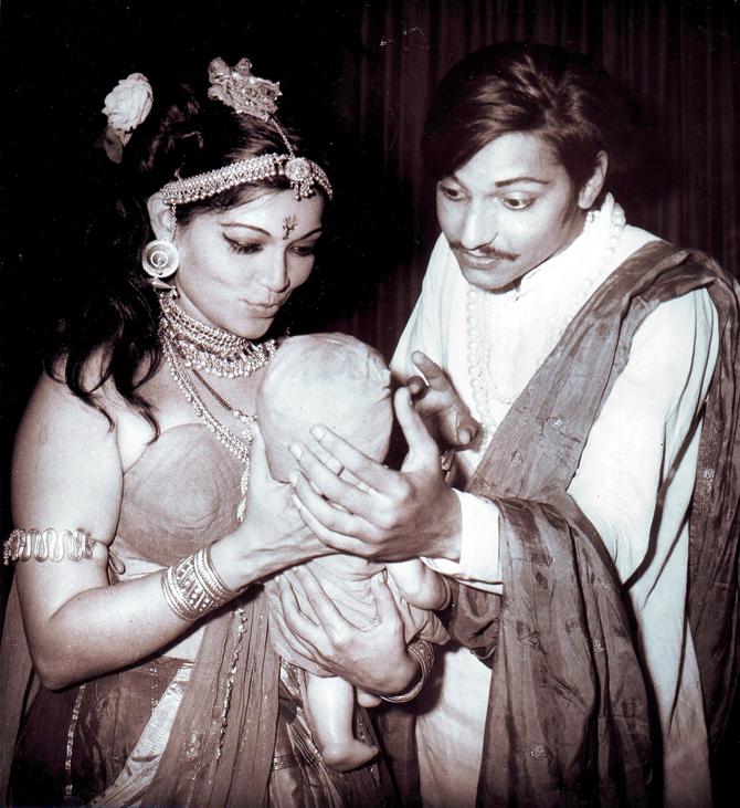 Sunila Pradhan and Amol Palekar in Girish Karnad