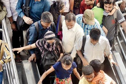 Mumbai: Some highs, a few lows on new Borivli escalator