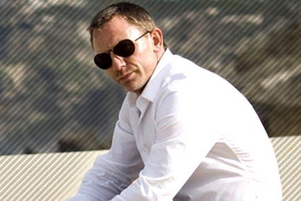 Daniel Craig rejected USD 50 million smartphone deal in 'Spectre'