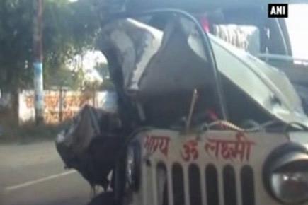 Six dead, four injured in car-truck collision in Ghazipur 
