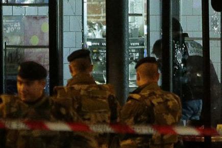Emergency declared in Paris as over 150 killed in serial attacks