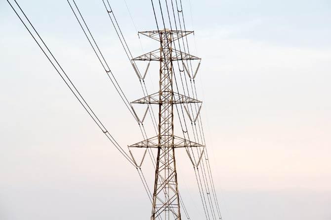 In the Bhandup division alone, Mahadiscom faces nearly 50 per cent losses in distribution and transmission due to power theft. Representation pic/Thinkstock