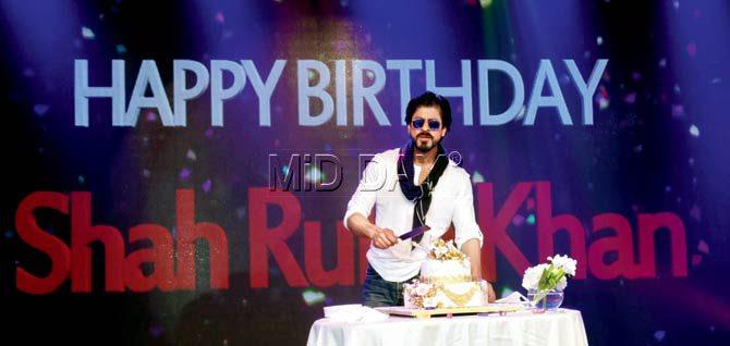 Shah Rukh Khan celebrated his birthday yesterday. Pic/Nimesh Dave