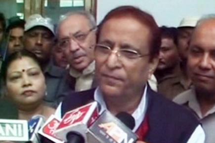 Azam Khan defends himself on controversial rape statement