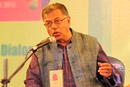 Girish Karnad offers apology over remarks on Kempegowda