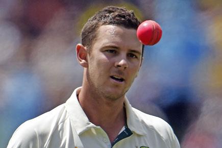 #PinkBall, #DayNightTest sets Twitter abuzz