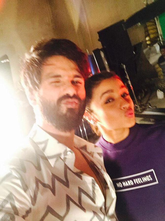 Shahid Kapoor and Alia Bhatt pout for 