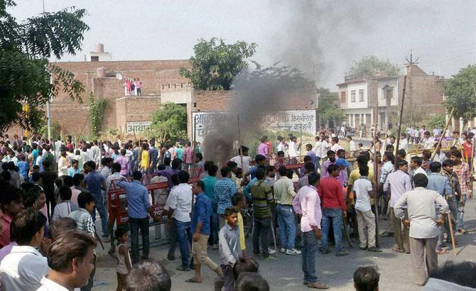 Twenty one held for violence, cow slaughter rumours in Mainpuri, UP