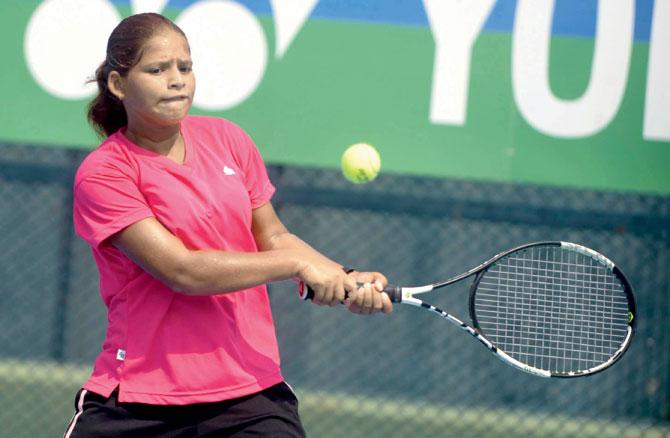 MSSA: Kashish Bote skips exam to emerge tennis champ