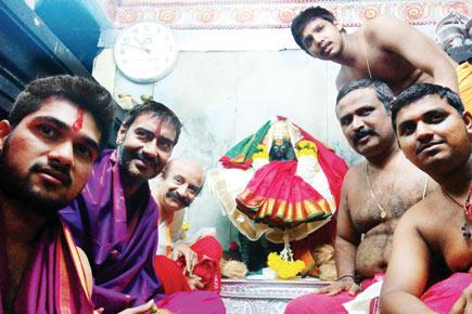 Ajay Devgn visits Mahalaxmi temple in Kolhapur