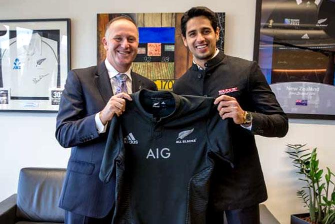 Bollywood actor Sidharth Malhotra with New Zealand Prime Minister John Key