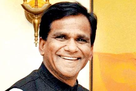 BJP supports cricket with Pak, doesn't agree with Sena: Raosaheb Danve