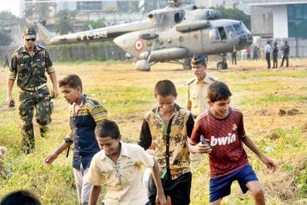 Mumbai: Mi-17 chopper turns MMRDA ground into a tourist spot