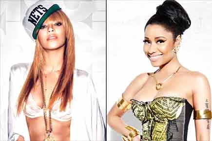 Beyonce Knowles joins Nicki Minaj on stage