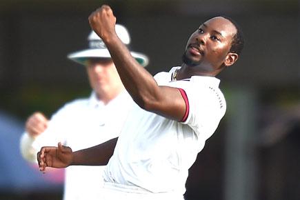 Pace and spin send Lanka in a tizzy on Day One at Sara Ova