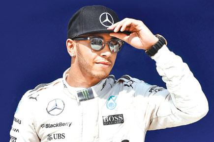 F1: Third title beckons for Lewis Hamilton in Texas