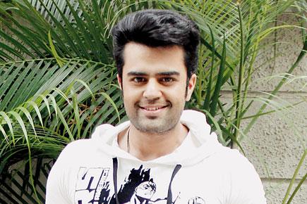 Why is Manish Paul not promoting his upcoming film 'Ranbanka'?