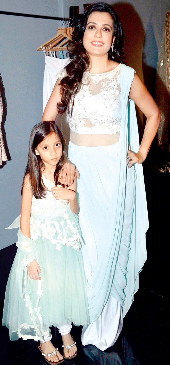 Mini Mathur with daughter, Sanya 