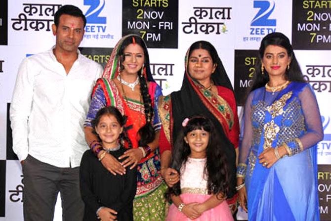 (L-R) Bhupinder Singh, Daljeet Kaur, Mita Vasisht, Akshara singh, Adaa Narang and Sargam Khurana at the launch of Zee TV