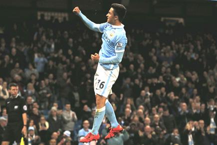 Manchester City thrash Crystal Palace 5-1 to reach League Cup quarters
