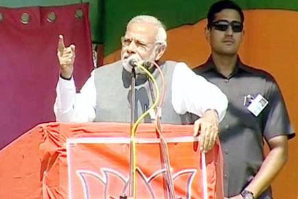 PM Narendra Modi seeks votes for corruption-free Bihar