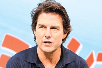 Tom Cruise goes unrecognised in his new slim avatar!