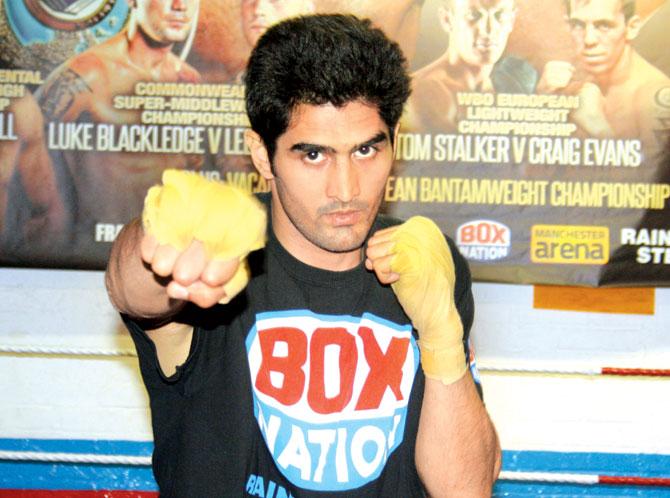 Boxer Vijender Singh during a training session in Manchester recently. Pic/Ruhi Khan