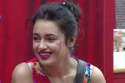'Bigg Boss 9' Day 3: Are Prince Narula, Yuvika Choudhary the new lovebirds?