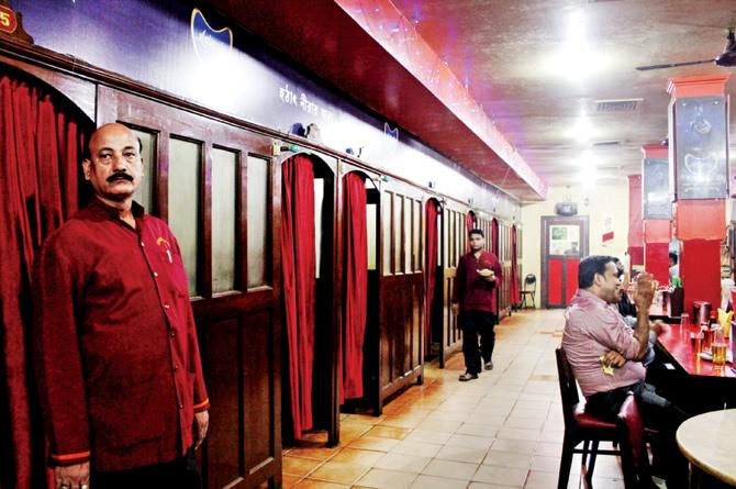 Chung Wah restaurant-bar was once the haunt of Bengali writers to get “spoilt” (Bengali: ‘noshto’) with glasses of whiskey and plates of pork. Over the years, it might have lost its top billing in the neighbourhood but it remains a hotbed for journalistic gossip thanks to its proximity to newspaper offices.  Pic courtesy/ Asmita Nandy