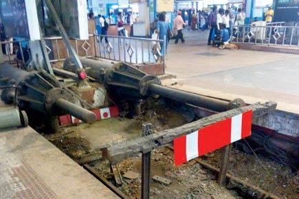 Churchgate train derailment: Four months after mishap, WR to replace buffer