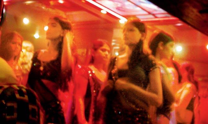 Sex With Mumbai Bar Girls