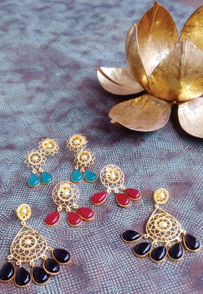 Jewellery by Mrinalini Chandra for Pookaari.com