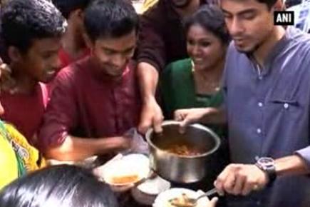 Kerala student union holds 'beef festival' at Maharaja's College