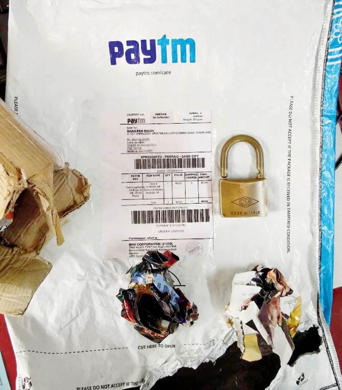 Shailesh Wagh had ordered a Samsung S6 Edge, but received this old lock instead